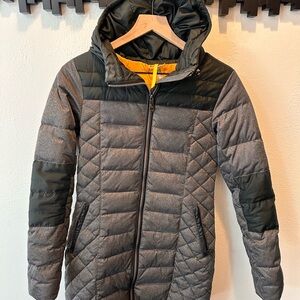 Lole Gray Quilted Puffer Jacket with Black Accents